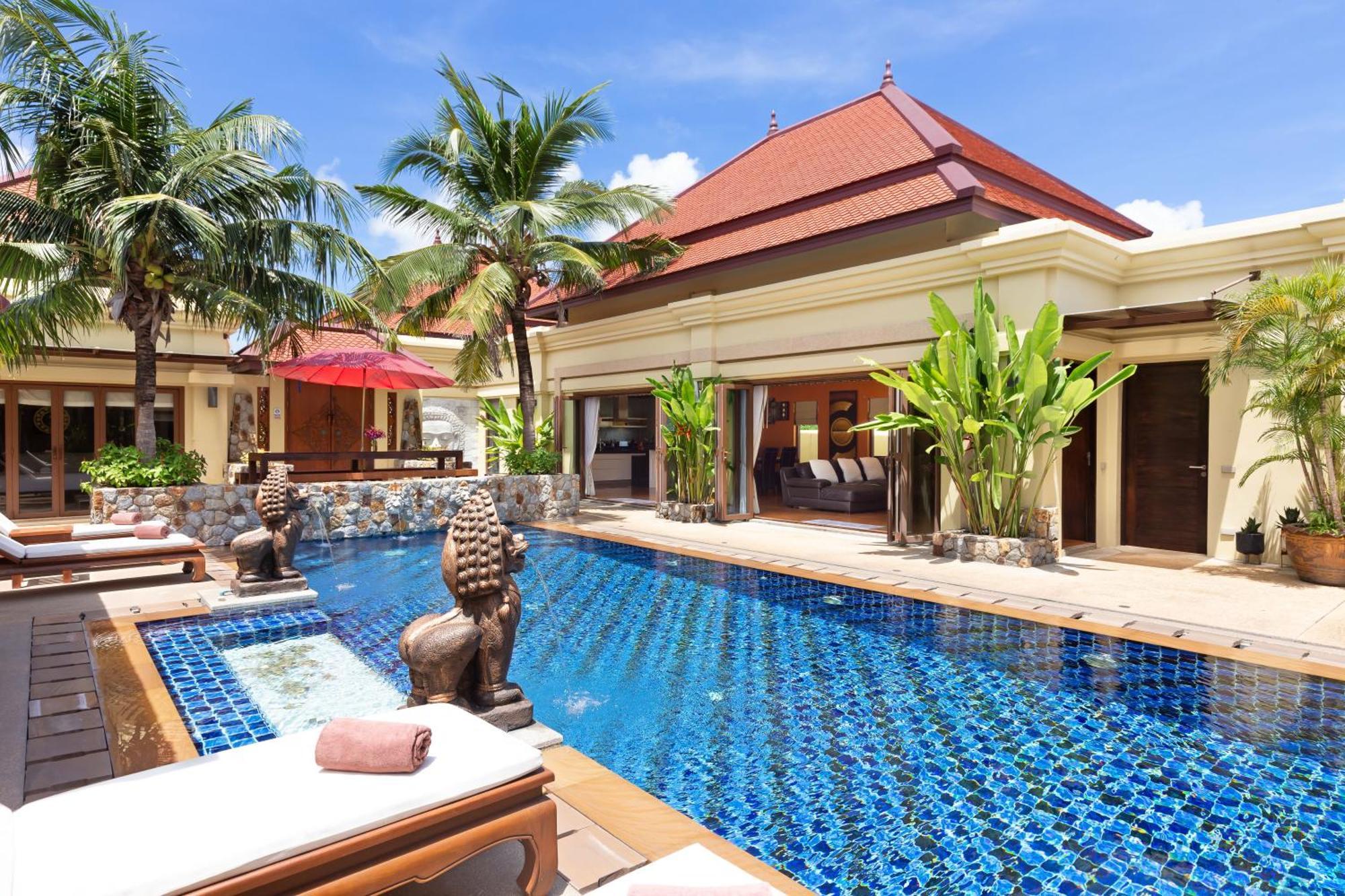 Extraordinary Courtyard 6br Pool Sri Suri, Naiharn וילה Rawai